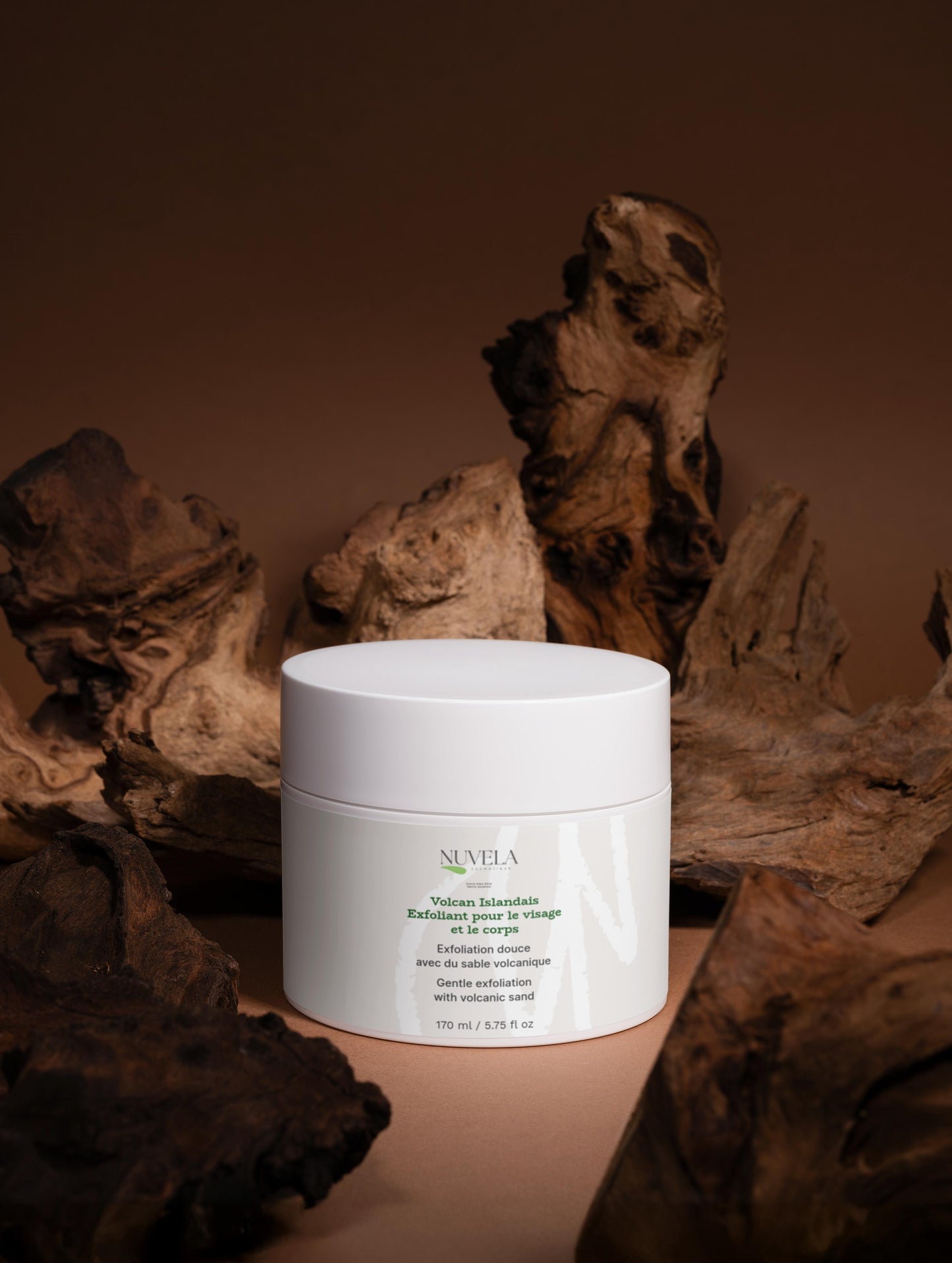 Volcan Islandais – Exfoliant pour le Visage et le Corps | 170 ml